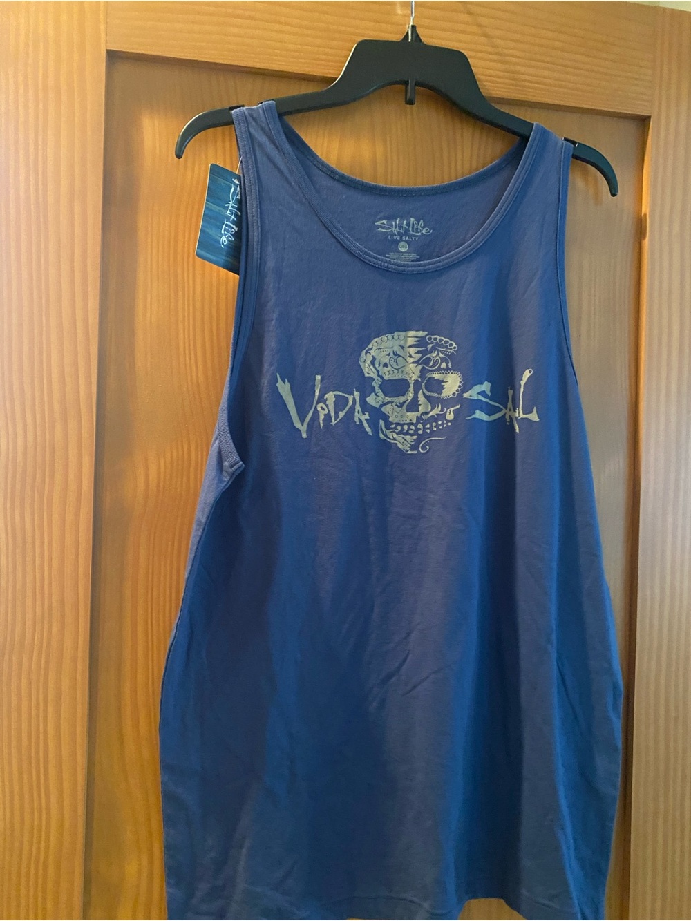 Salt Life Men’s Steel Blue Skull Vida Sal Design  Tank Top NWT Size L